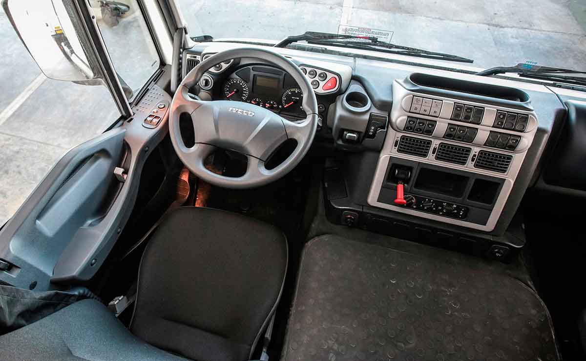 iveco stralis 360 6x2 11