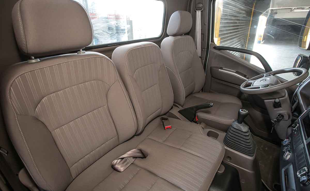 Foton Aumark S1 614 Test Drive 4 foton aumark s1 614 test drive 4