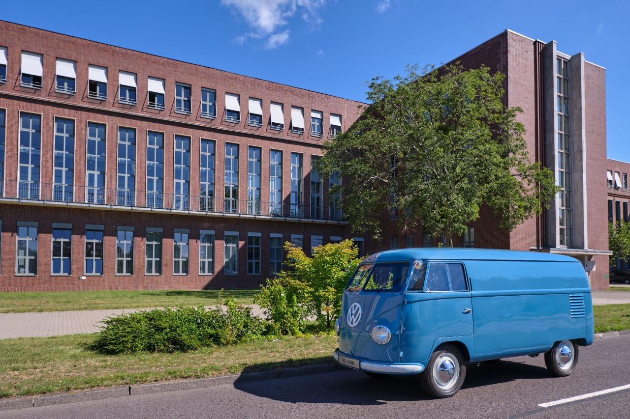 Volkswagen celebra el 70 aniversario del Bulli T1 2