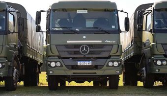 ministerio-de-defensa-camiones-mercedes