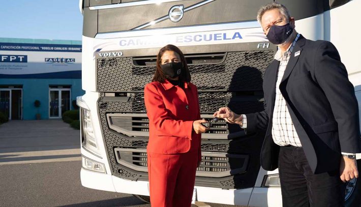 volvo-camion-escuela-fpt