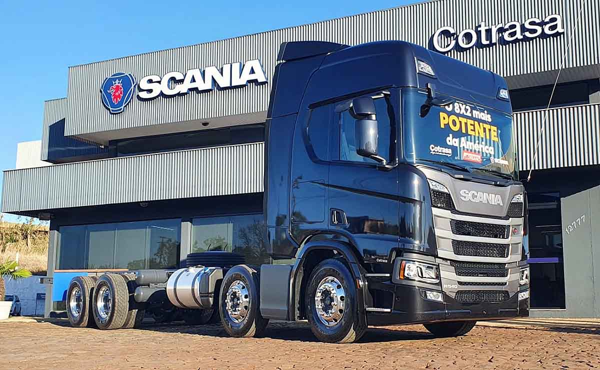 scania-r540-camion-8x2
