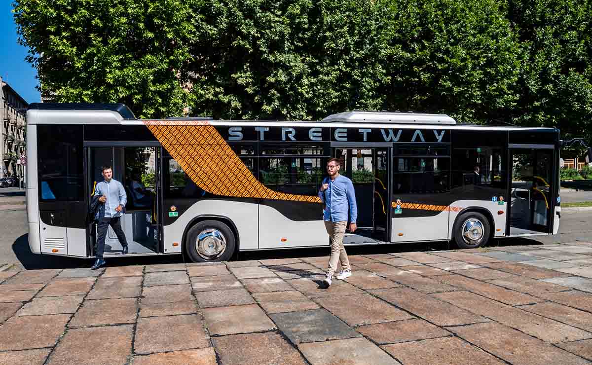 iveco-bus-praga-capital-turistica