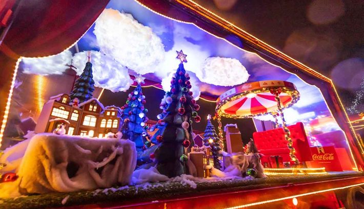 papa-noel-y-coca-cola-caravana-navidena
