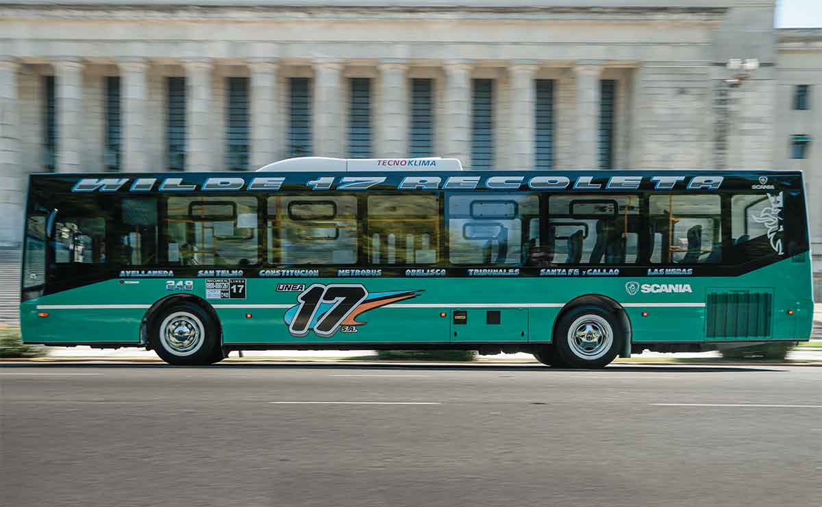 Scania-Bus-linea17