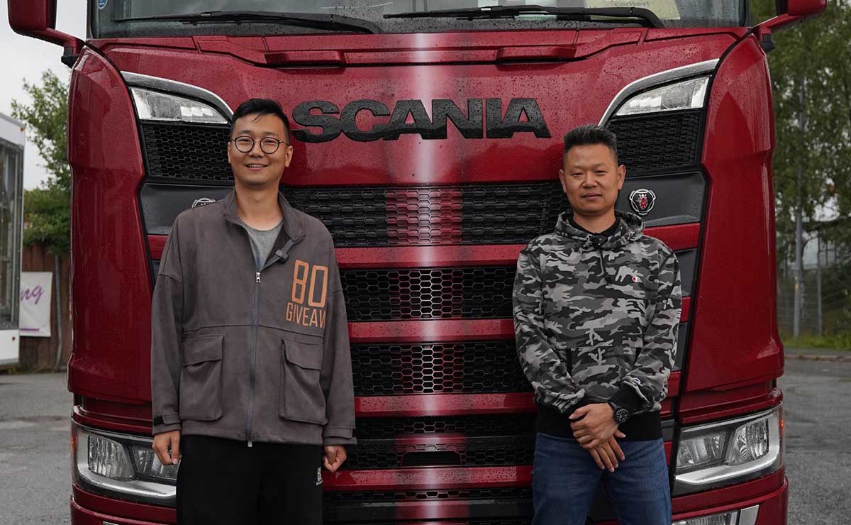 camioneros-chinos-viaje-holanda-13000-km