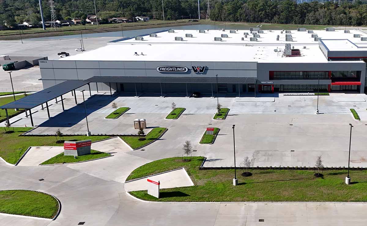 Largest truck dealer in the United States