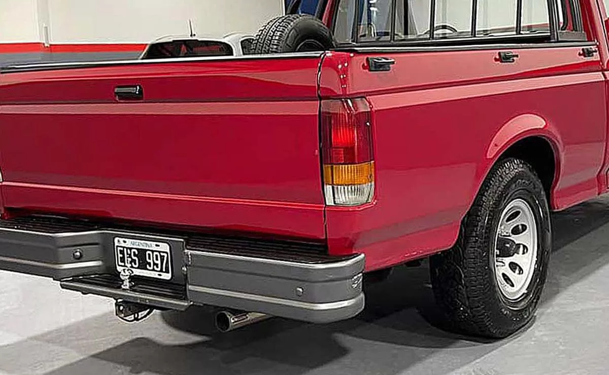 pick-up-ford-f-100-de-coleccion
