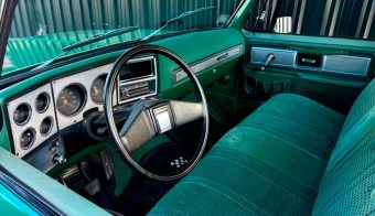 Pick up Chevrolet Silverado antigua