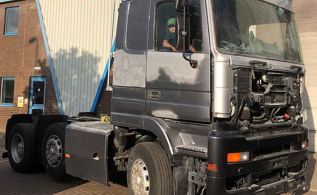 camion-resaturado-mercedes-benz-actros-mp1-1997