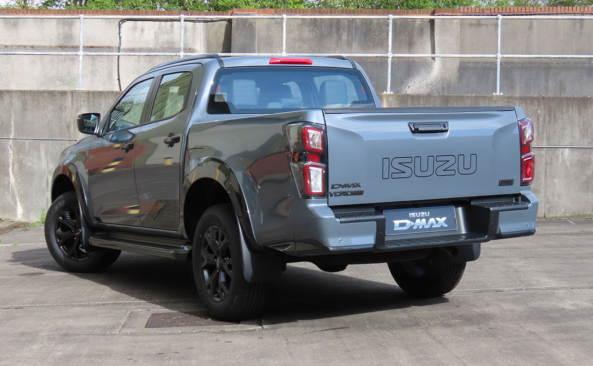 nueva-pick-up-isuzu-d-max-steel-edition