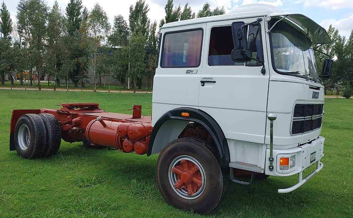 camion-fiat-619-n1-restaurado