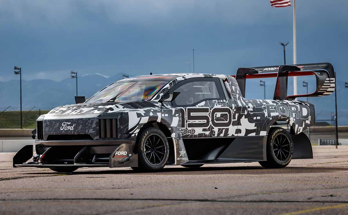 ford-f-150-pikes-peak