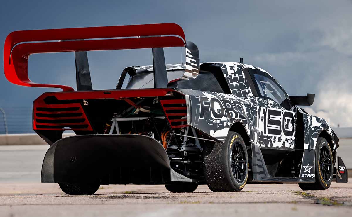 ford-f-150-pikes-peak