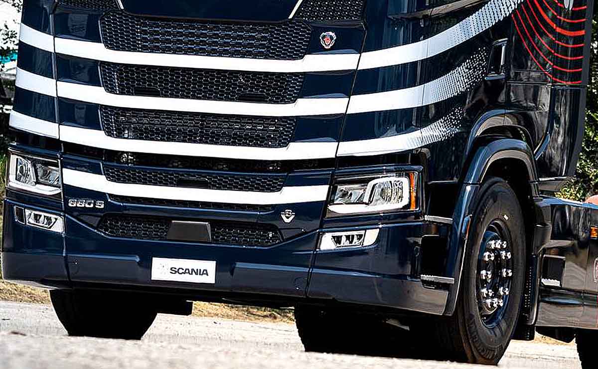 scania-v8-edicion-especial-italia