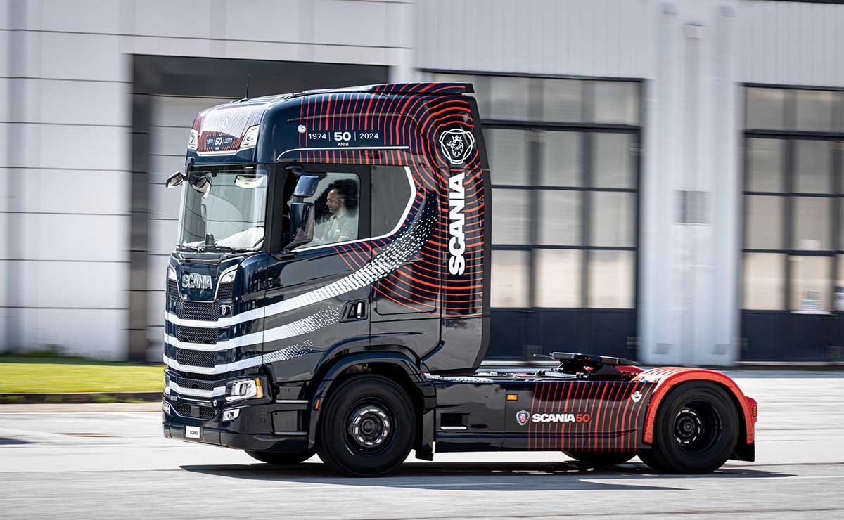 scania-v8-edicion-especial-italia