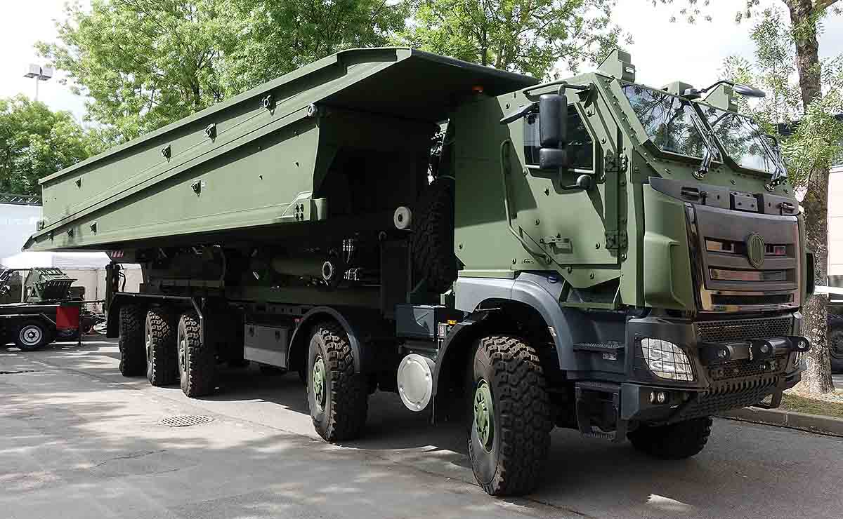 tatra-phoenix-10x10-camion-militar-