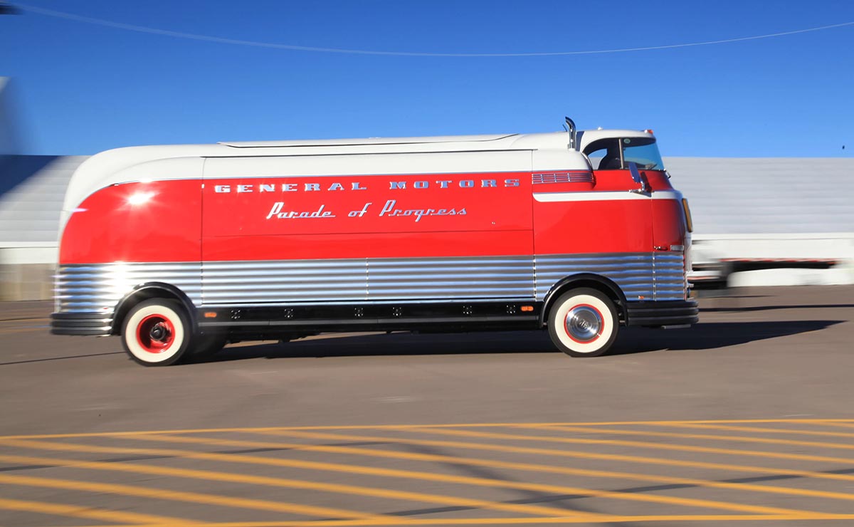 camion-general-motors-futurliner