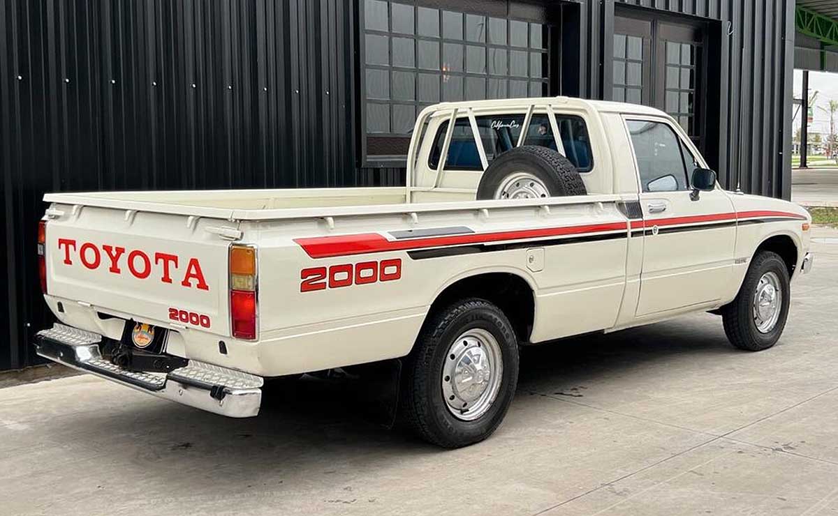 pick-up-toyota-hilux-2000-1981-original