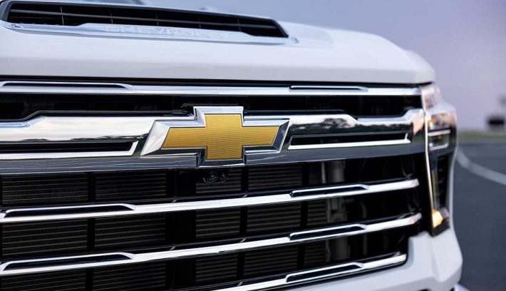 chevrolet-pick-up-full-size-gama-2025