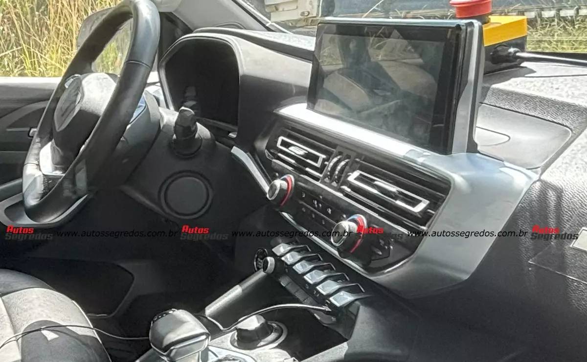 Interior Fiat Titano