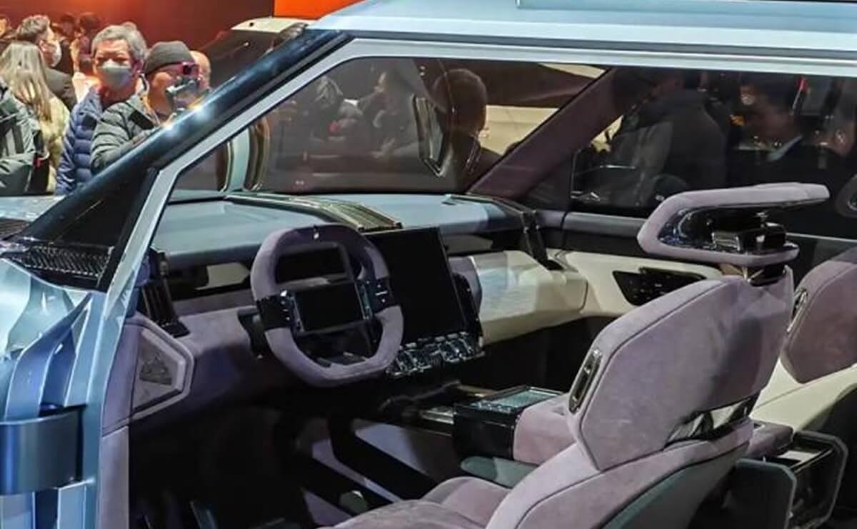 Jetour F700 por dentro