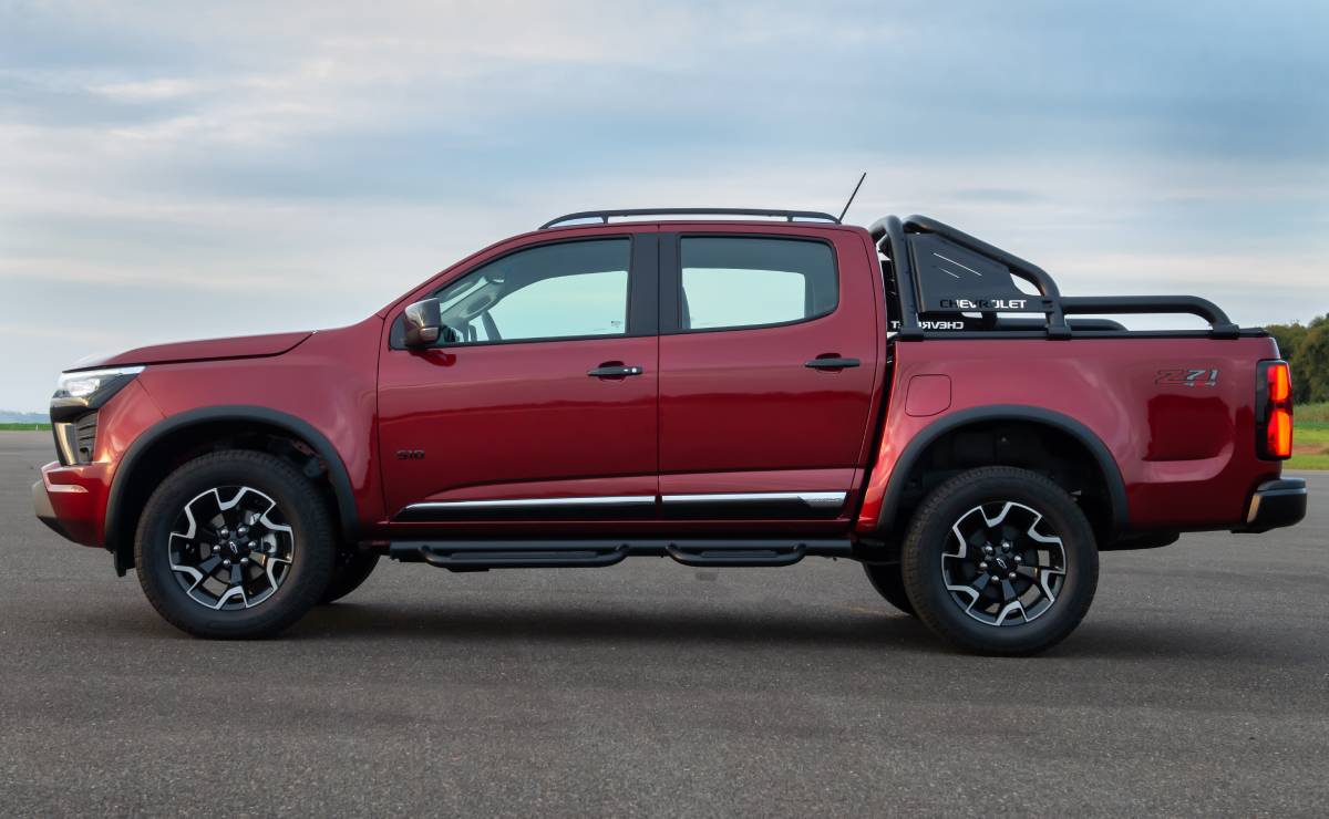 La Chevrolet S10 tiene una nueva versión y así queda la gama de la pick up 2 Chevrolet S10 Z71 perfil