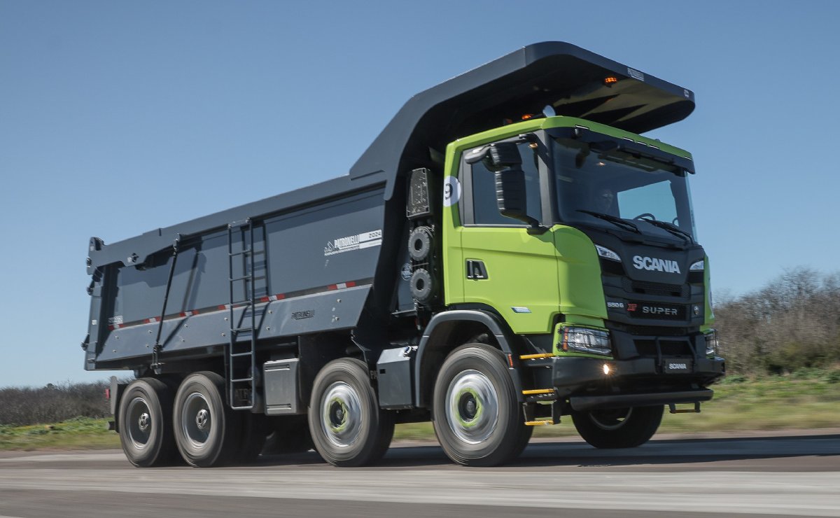 Lanzamiento Scania Super