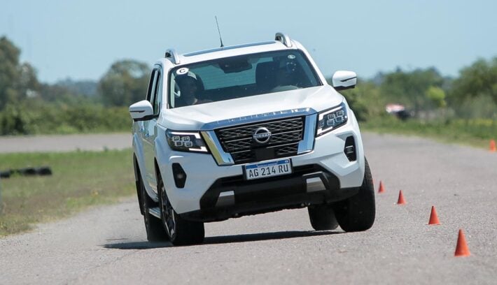 Nissan Frontier pick up