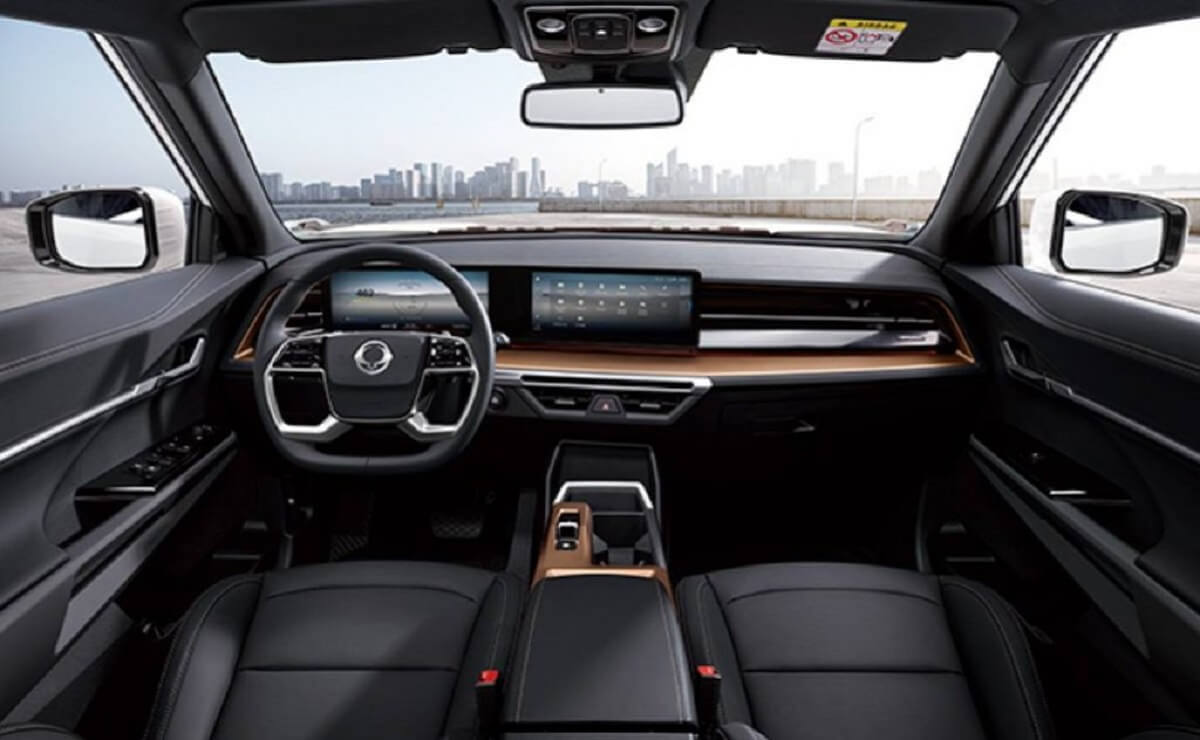 Torres EVT interior