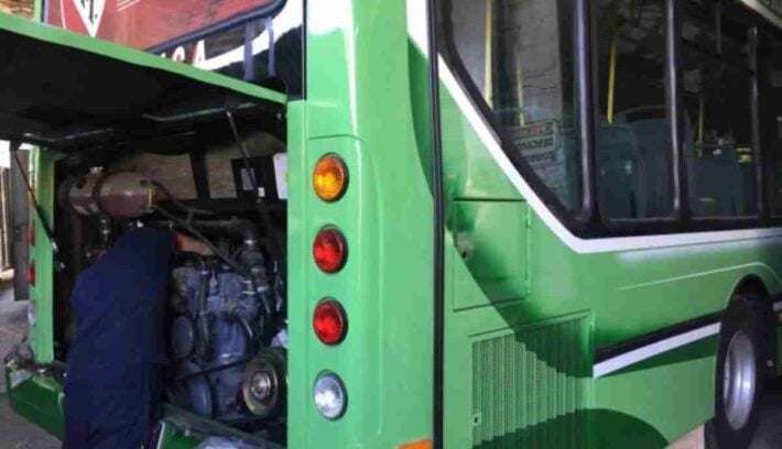 autobuses motor trasero