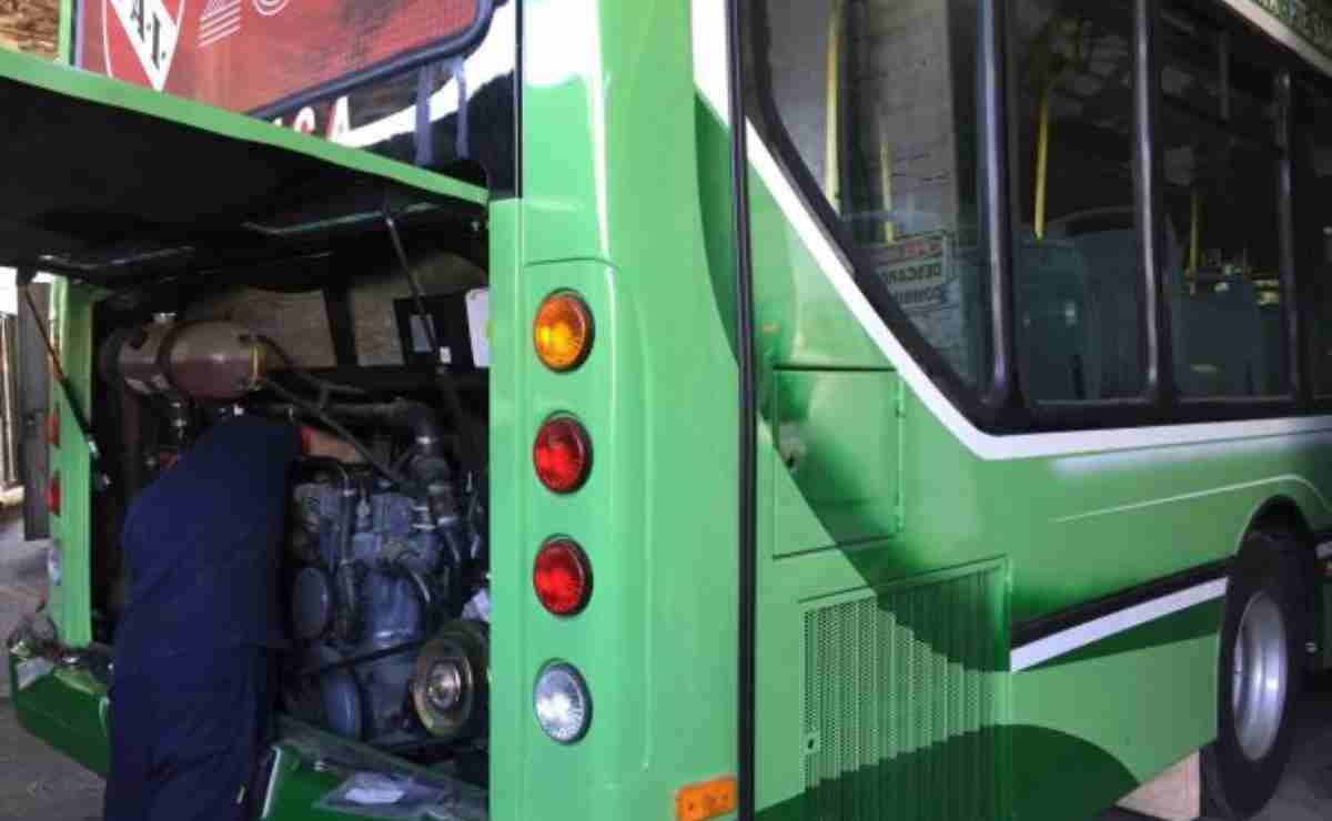 autobuses motor trasero