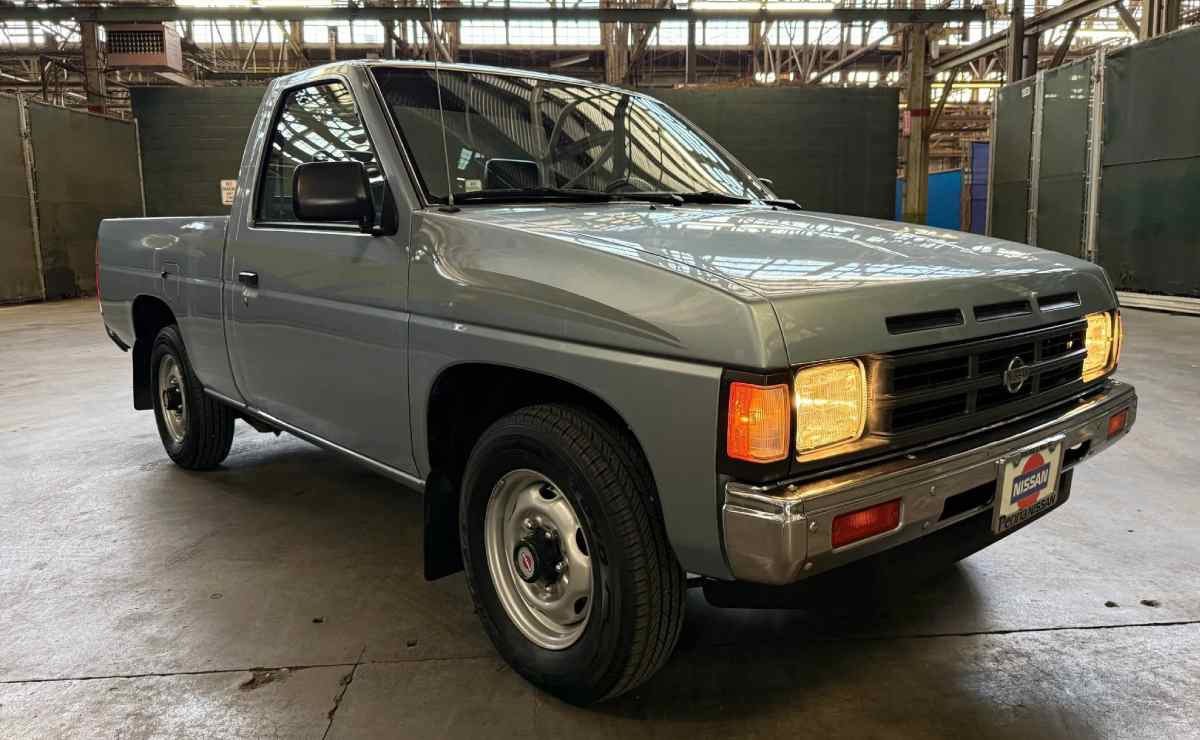 Nissan Hardbody