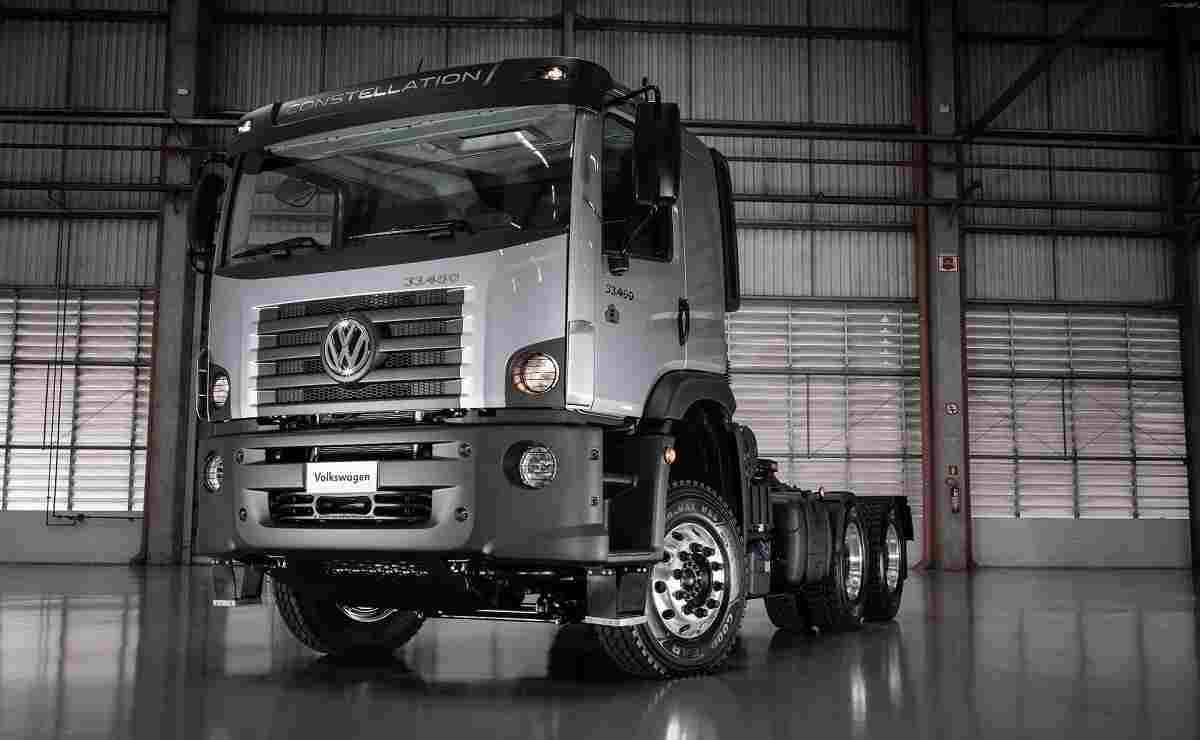 VW Constellation 33.460 6x4 