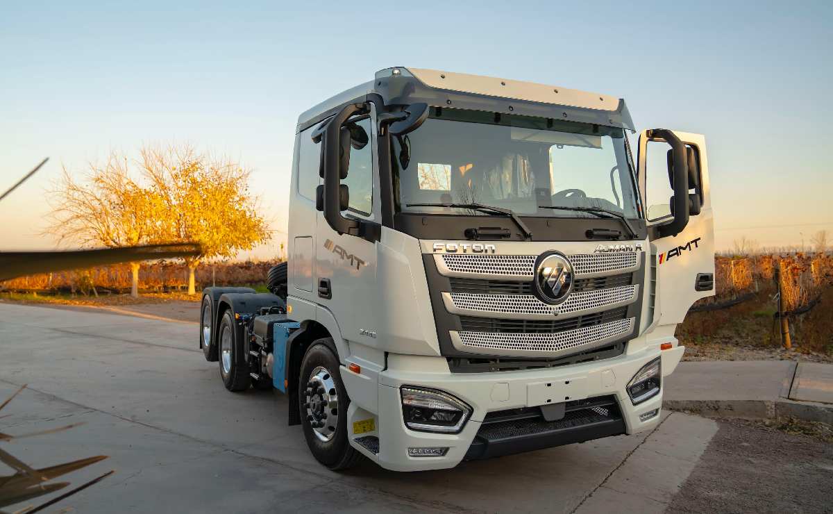 Foton Auman R