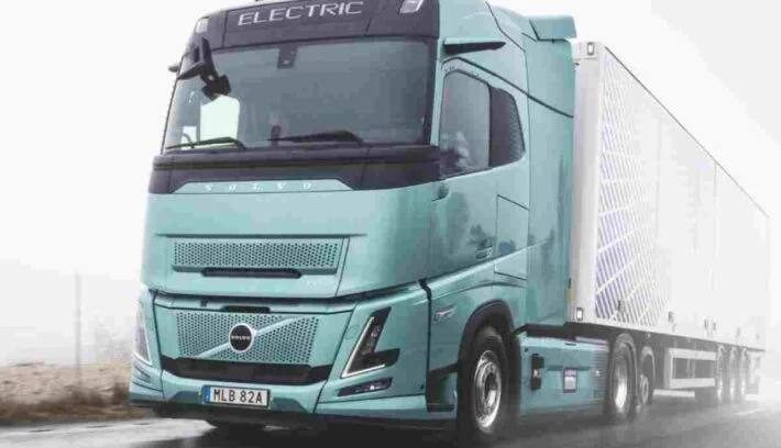 Safety Zones, el nuevo sistema de Volvo para sus camiones