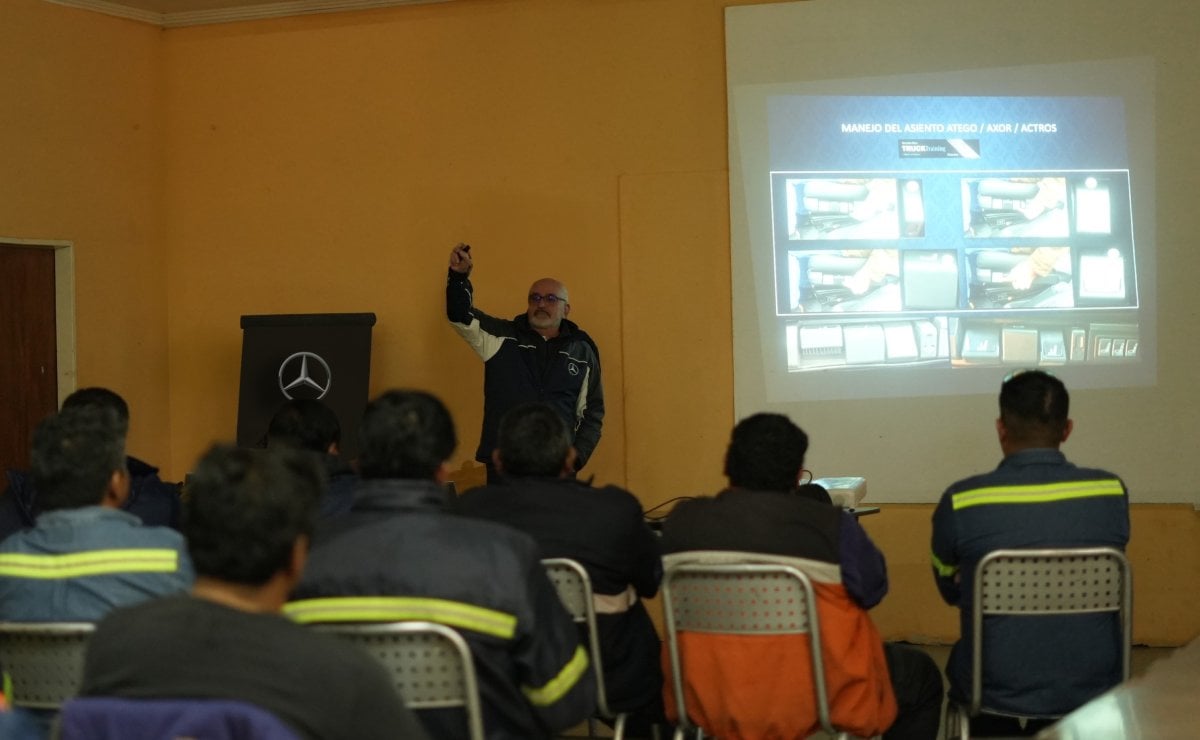 Mercedes-Benz Camiones y Buses