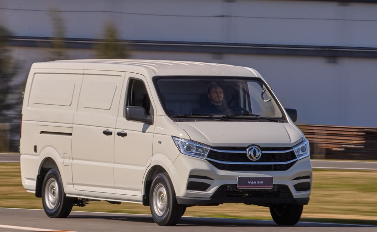 Dongfeng Van 312