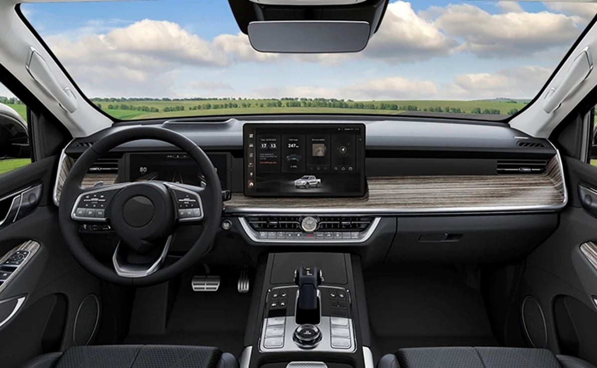 GWM Poer 500 interior
