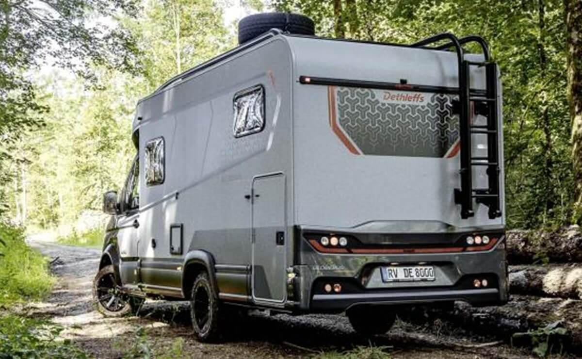 TM Globebus Performance 4x4 zona trasera