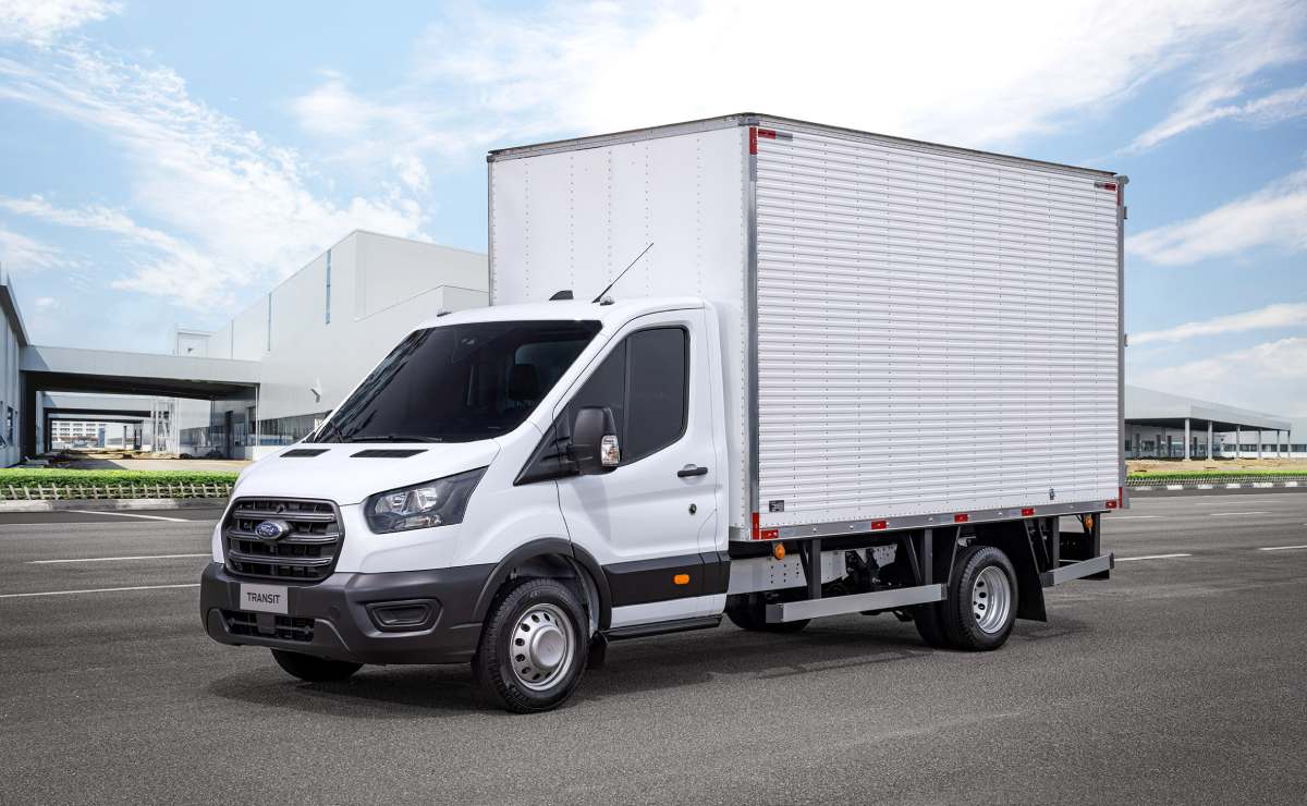 Ford Transit cumple 60 años: historia, versiones y precios del utilitario más vendido 4 TM ford transit 2 1