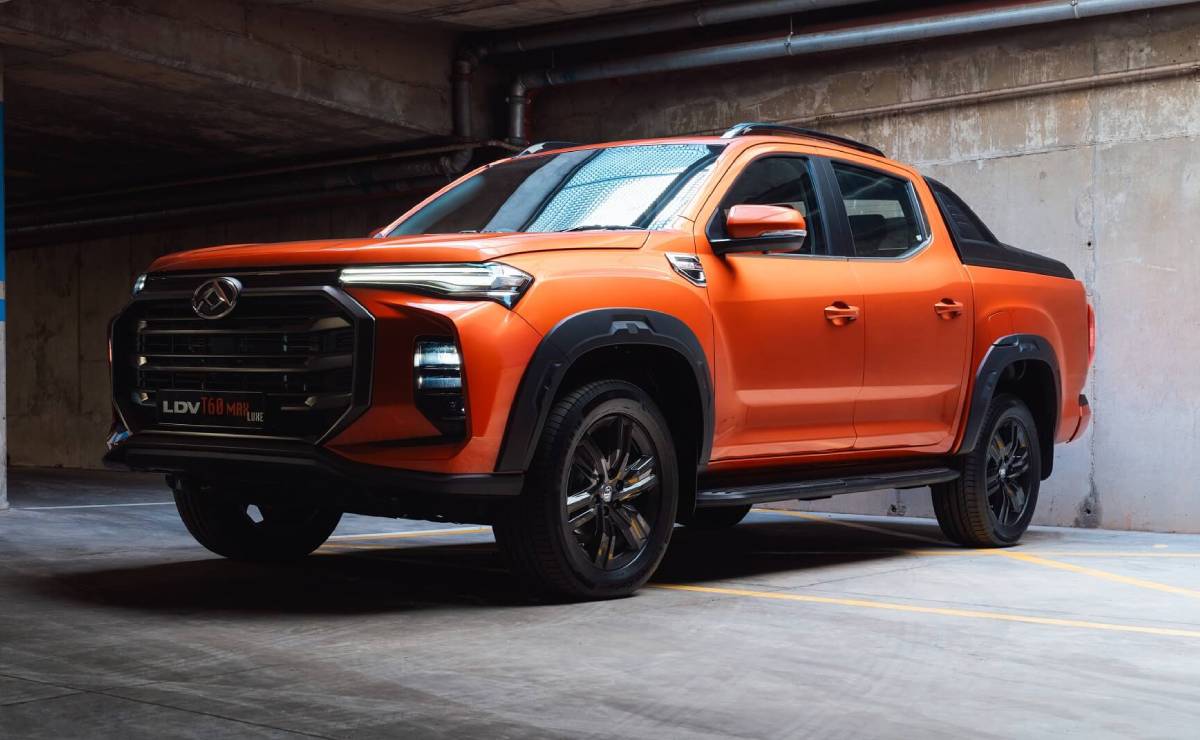LDV T60 Max Luxe: la pick up con look deportivo que va por Hilux y Ranger 3 Maxus T90 perfil