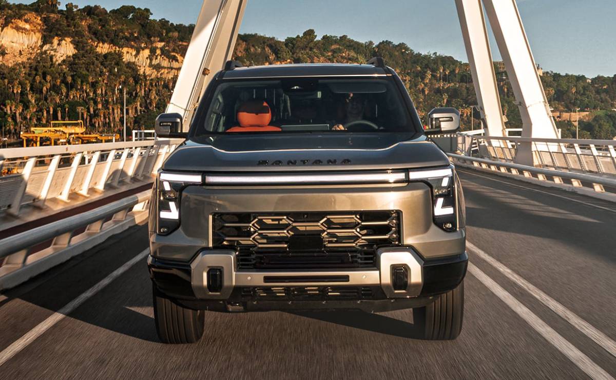 429 CV y base de Nissan Frontier: la nueva pick up que va por Toyota Hilux 1 Santana 400, la nueva pick up