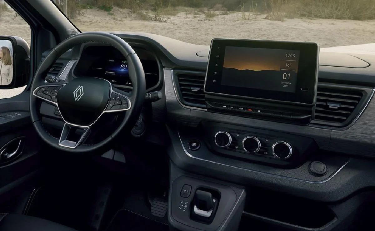 Renault Trafic Escapade: ¿qué ofrece esta camper y en qué se distingue? 3 Renault Trafic Escapade interior