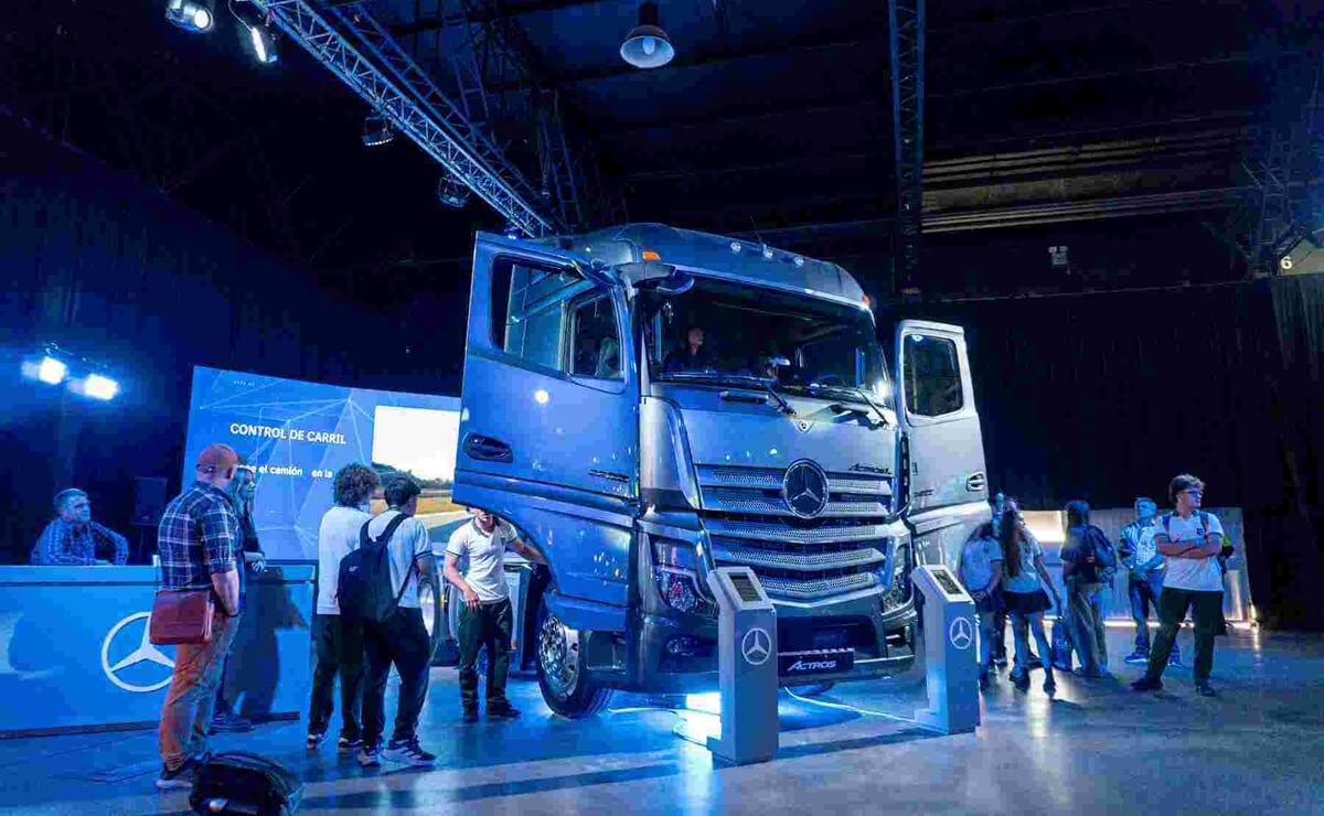 TecWeek Actros L