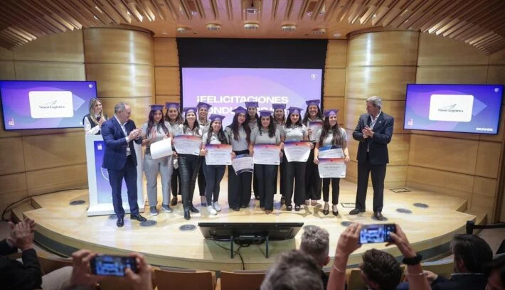 Scania y otra graduación