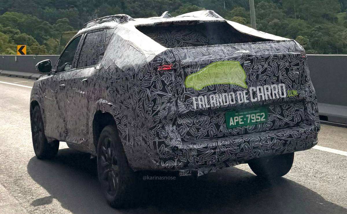 Renault Niagara, la pick up compacta que buscará superar a Fiat Toro 4 Renault Niagara parte trasera