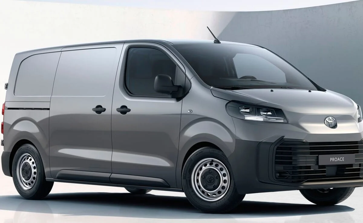Toyota Proace 2026 perfil