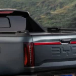 BYD Shark 6: la pick up híbrida china va por Toyota Hilux 2 Imagen relacionada