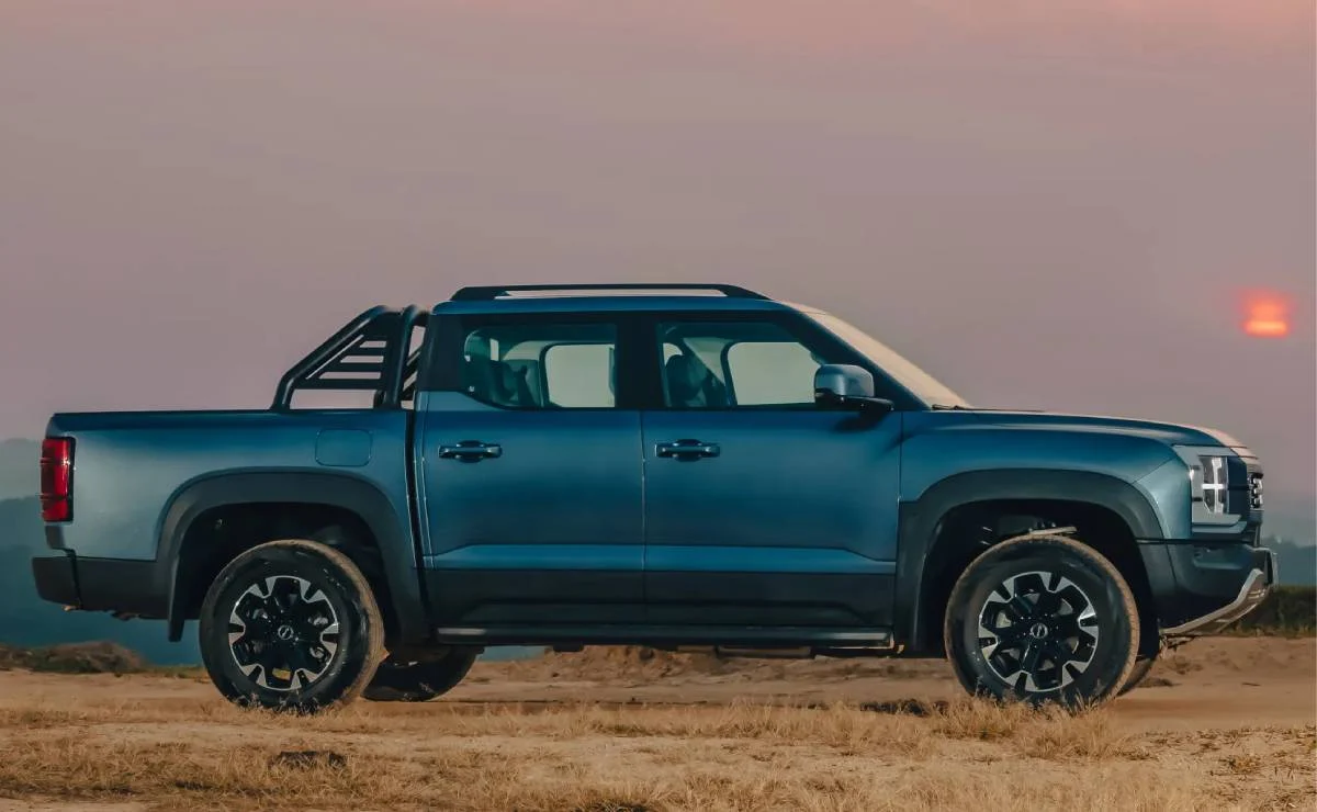 BYD remolcó un camión de casi 40 toneladas con una pick up: ¿hazaña real o puro show? 3 BYD Shark perfil